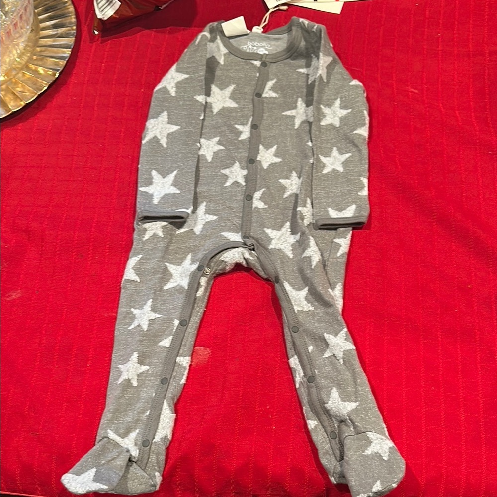 Cozy Gray Star Print Kids Footie